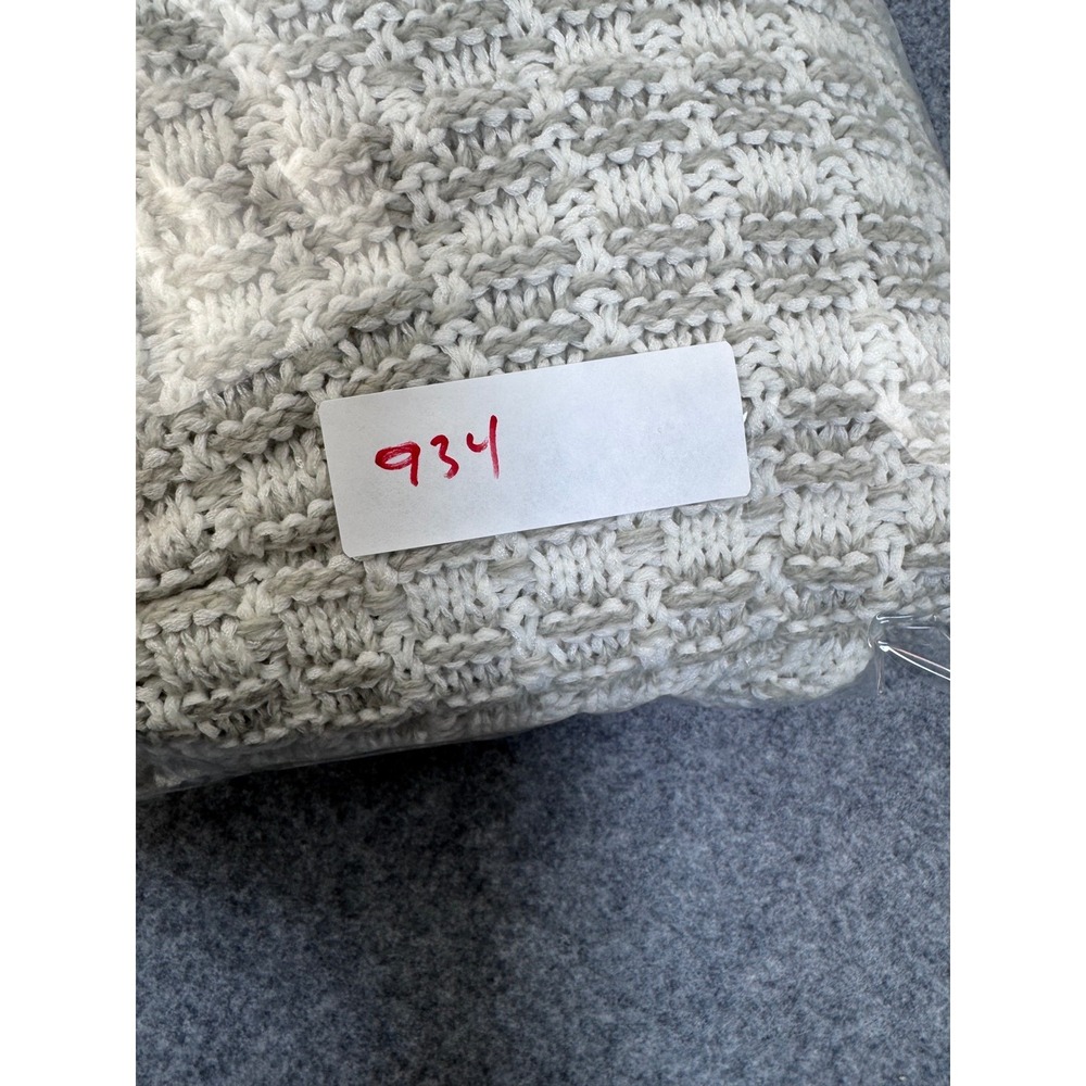 K by Kinnucan's Womens Knit Sweater‎ Gray White Crew Neck Casual - Picture 6 of 6